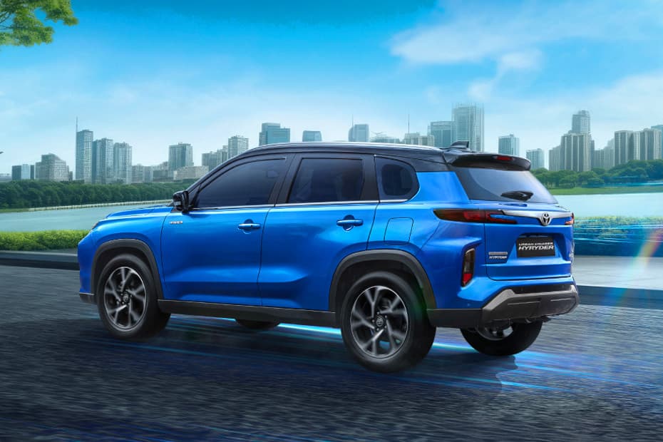 Image for Toyota Innova Hycross